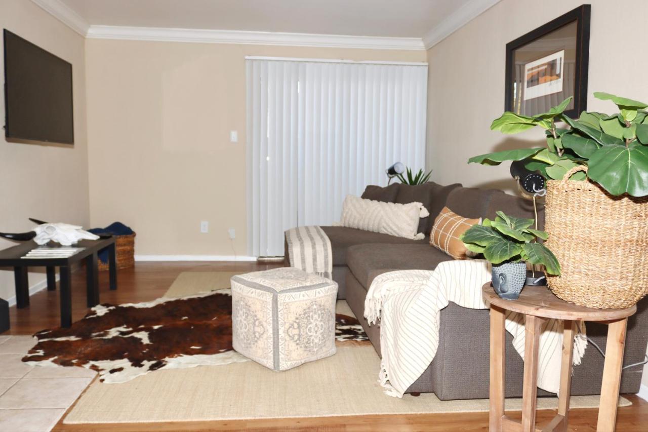 Chic Boho Cottage -Self Check In, Fully Furnished, & Free Parking Houston Eksteriør bilde